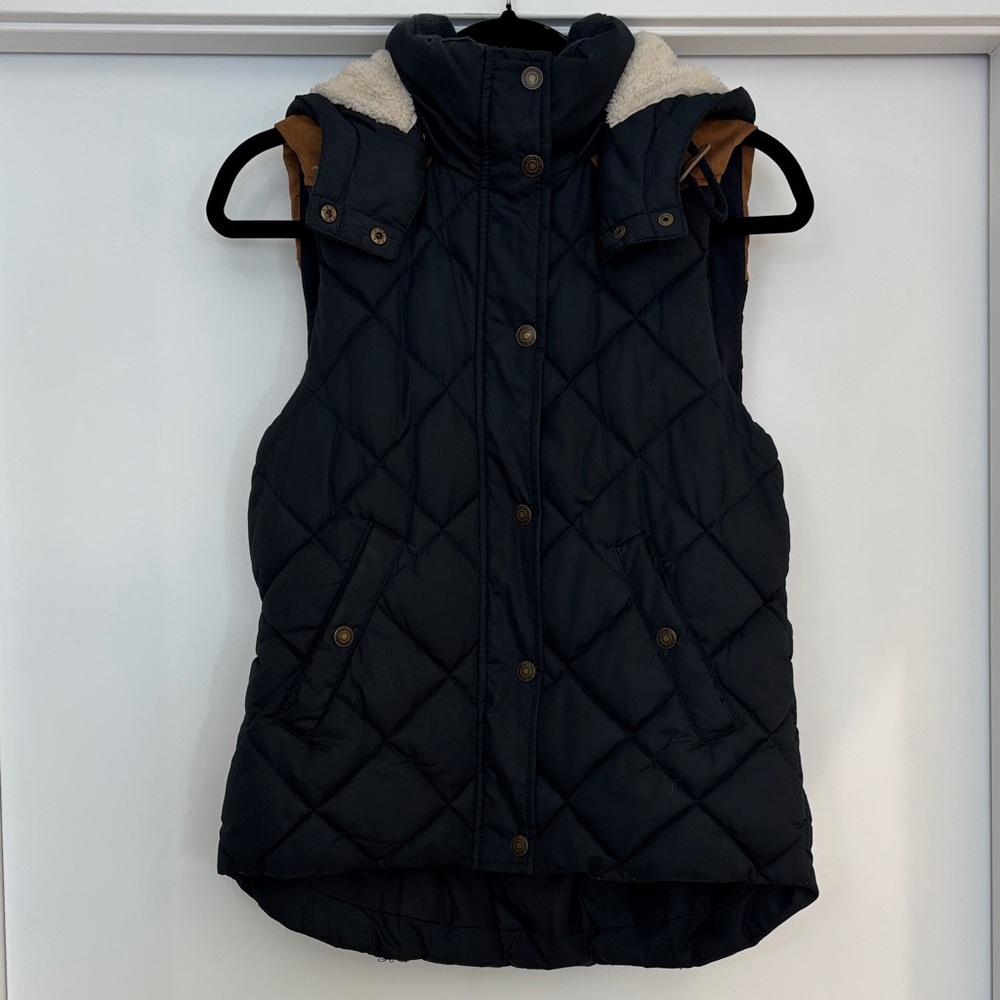 H&M L.O.G.G. Navy Hooded Puffer Vest - Picture 2 of 7